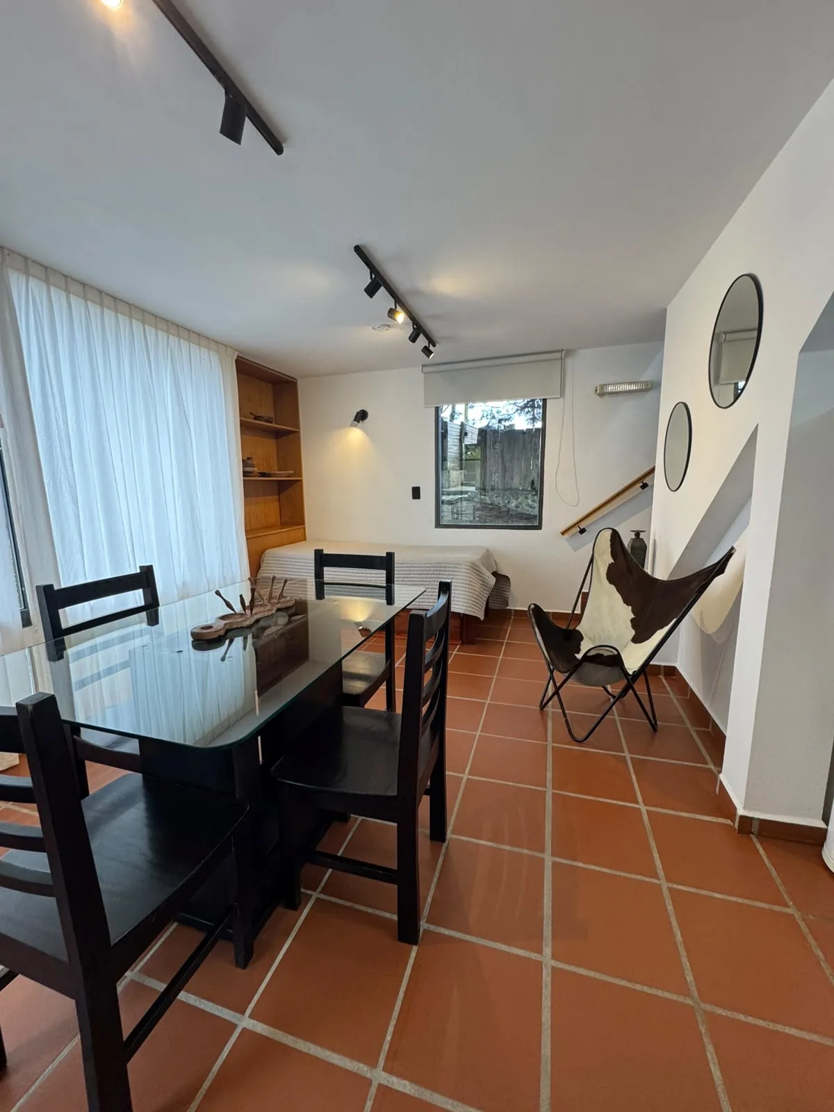 Comedor y estar de la Casa Amarilla